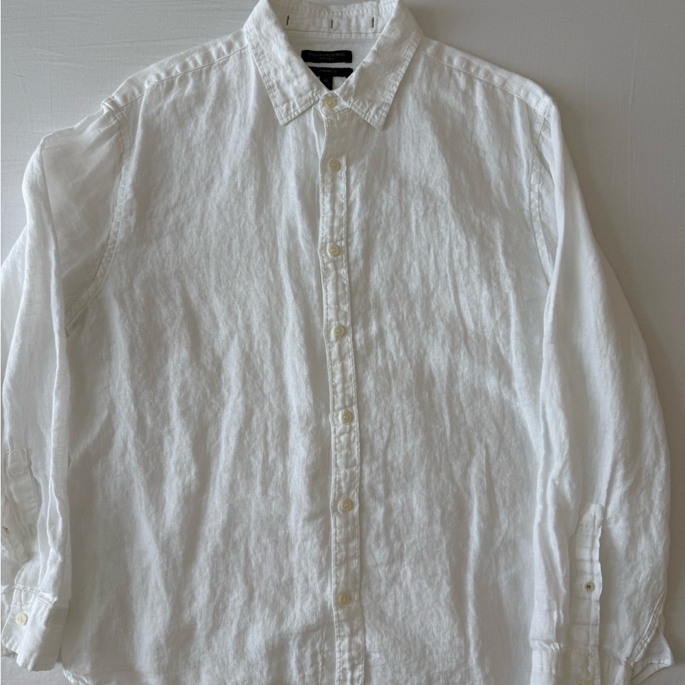 Banana Republic Linen White Casual Button Down Shirt